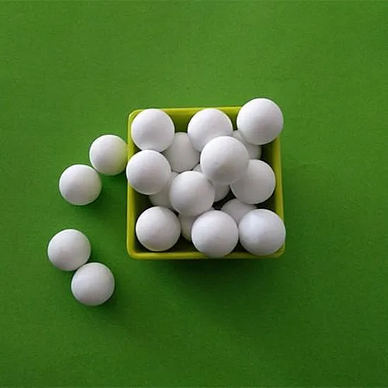 Weiße inerte Keramik-Aluminiumoxidkugel 92 % 95 % als Schleifmittel